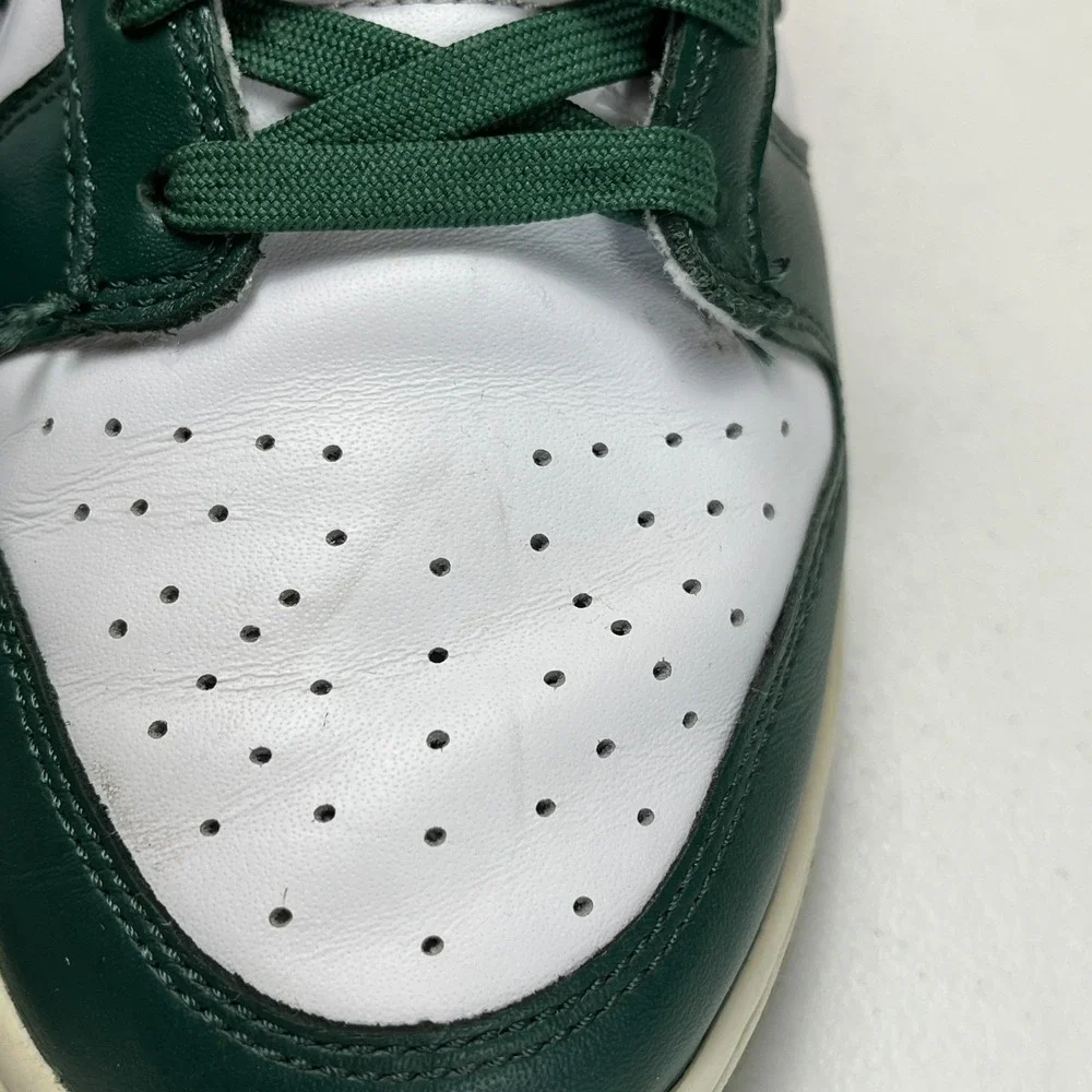 Nike Dunk Low Retro Michigan State Sneakers Mens US 9.5 Green White DD1391-101